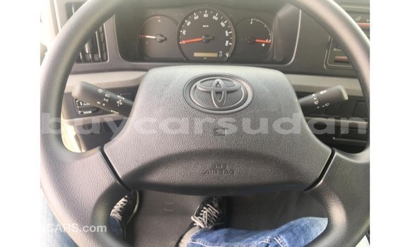 Buy Import Toyota Coaster White Car in Import - Dubai in Al Jazirah State Buy Import Toyota Coaster White Car in Import - Dubai in Al Jazirah State