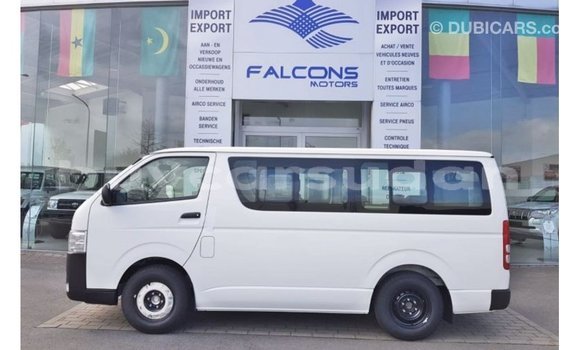 Buy Import Toyota Hiace White Car in Import - Dubai in Al Jazirah State Buy Import Toyota Hiace White Car in Import - Dubai in Al Jazirah State