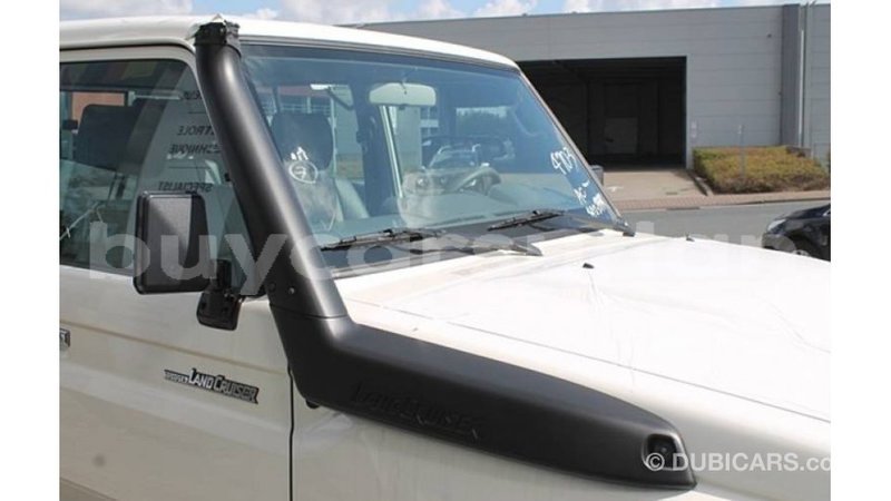 Big with watermark toyota land cruiser al jazirah state import dubai 2186
