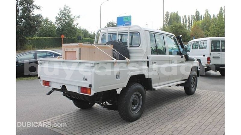 Big with watermark toyota land cruiser al jazirah state import dubai 2186