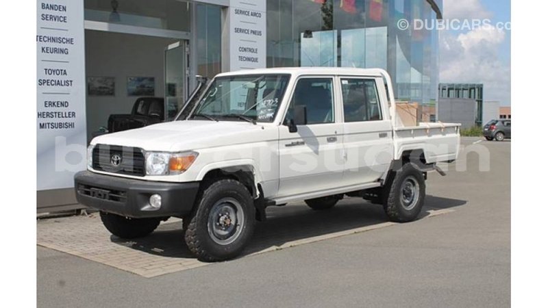 Big with watermark toyota land cruiser al jazirah state import dubai 2186