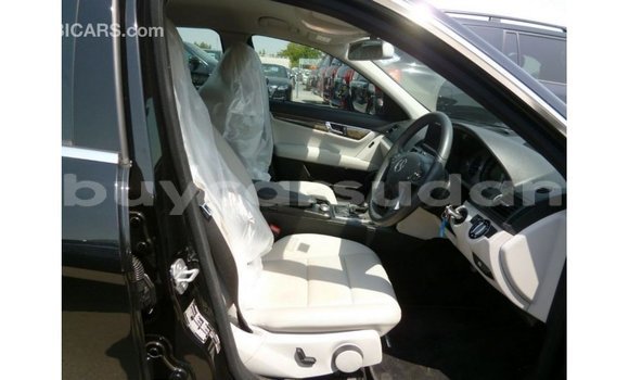 Buy Import Mercedes-Benz 200 Black Car in Import - Dubai in Al Jazirah State Buy Import Mercedes-Benz 200 Black Car in Import - Dubai in Al Jazirah State
