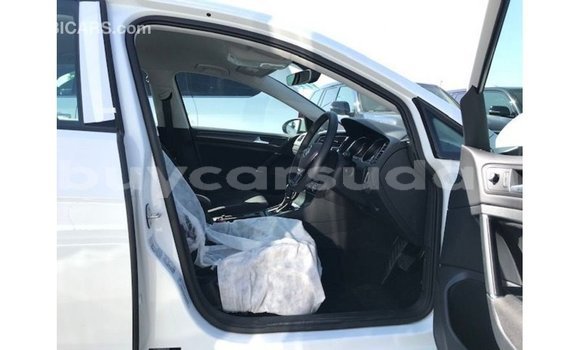 Buy Import Volkswagen Golf White Car in Import - Dubai in Al Jazirah State Buy Import Volkswagen Golf White Car in Import - Dubai in Al Jazirah State
