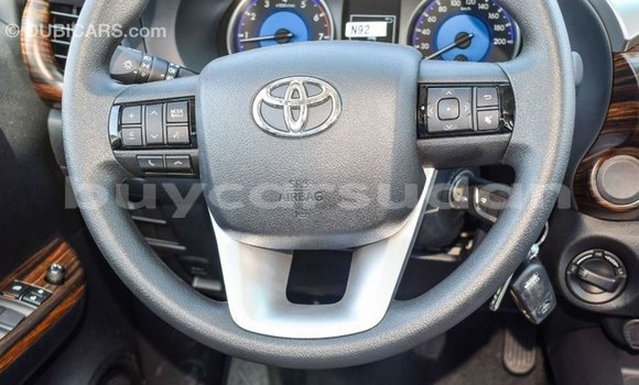 Buy Import Toyota Hilux White Car in Import - Dubai in Al Jazirah State Buy Import Toyota Hilux White Car in Import - Dubai in Al Jazirah State