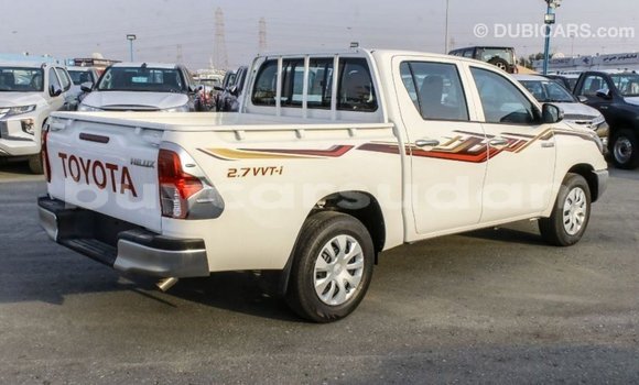 Buy Import Toyota Hilux White Car in Import - Dubai in Al Jazirah State Buy Import Toyota Hilux White Car in Import - Dubai in Al Jazirah State