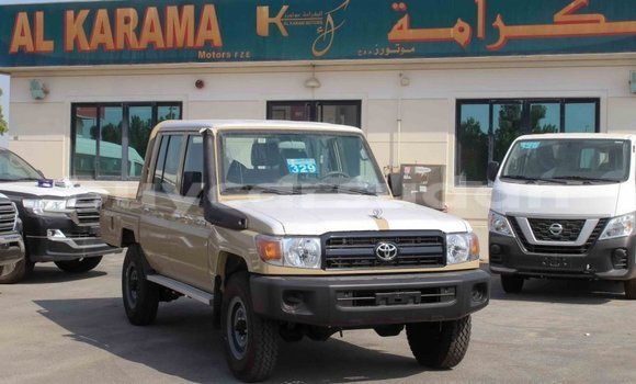 Buy Import Toyota Land Cruiser Beige Car in Import - Dubai in Al Jazirah State Buy Import Toyota Land Cruiser Beige Car in Import - Dubai in Al Jazirah State