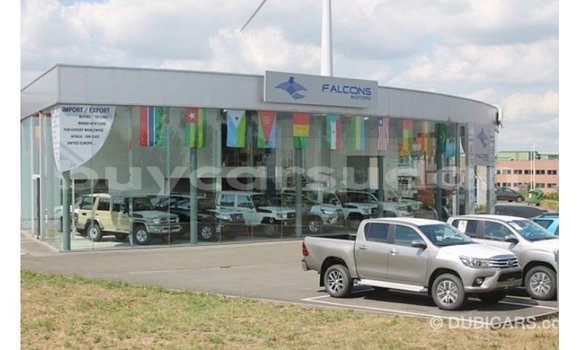 Buy Import Toyota Land Cruiser White Car in Import - Dubai in Al Jazirah State Buy Import Toyota Land Cruiser White Car in Import - Dubai in Al Jazirah State