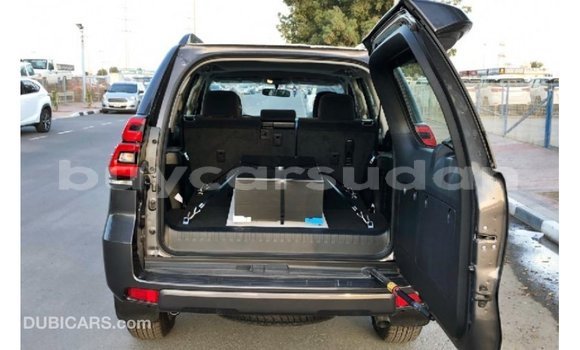 Buy Import Toyota Prado Other Car in Import - Dubai in Al Jazirah State Buy Import Toyota Prado Other Car in Import - Dubai in Al Jazirah State