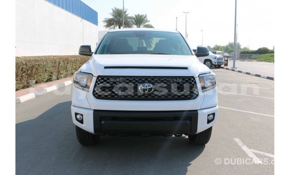 Buy Import Toyota Tundra White Car in Import - Dubai in Al Jazirah State Buy Import Toyota Tundra White Car in Import - Dubai in Al Jazirah State