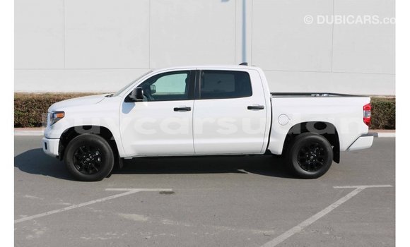 Buy Import Toyota Tundra White Car in Import - Dubai in Al Jazirah State Buy Import Toyota Tundra White Car in Import - Dubai in Al Jazirah State