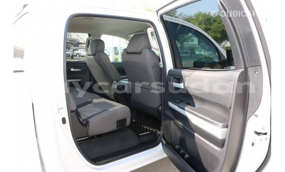 Buy Import Toyota Tundra White Car in Import - Dubai in Al Jazirah State Buy Import Toyota Tundra White Car in Import - Dubai in Al Jazirah State