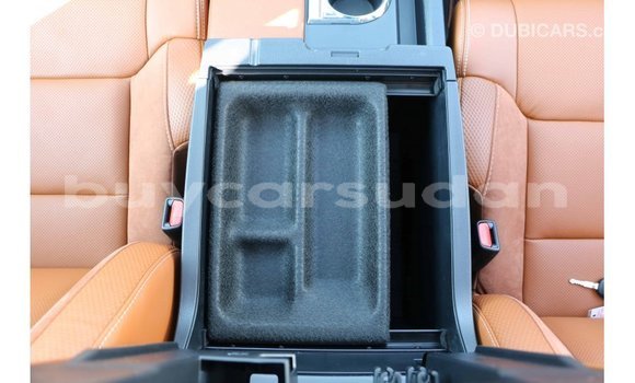 Buy Import Toyota Tundra White Car in Import - Dubai in Al Jazirah State Buy Import Toyota Tundra White Car in Import - Dubai in Al Jazirah State