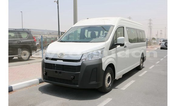 Buy Import Toyota Hiace White Car in Import - Dubai in Al Jazirah State Buy Import Toyota Hiace White Car in Import - Dubai in Al Jazirah State