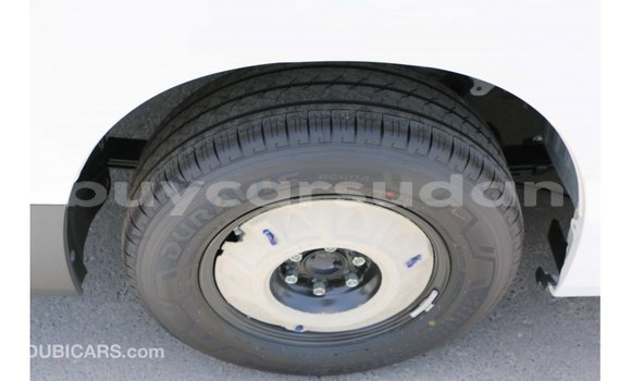 Buy Import Toyota Hiace White Car in Import - Dubai in Al Jazirah State Buy Import Toyota Hiace White Car in Import - Dubai in Al Jazirah State