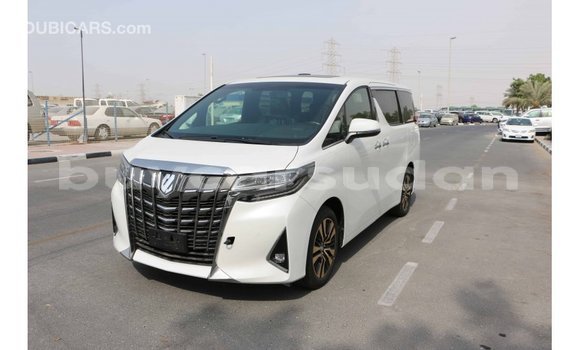 Buy Import Toyota Alphard White Car in Import - Dubai in Al Jazirah State Buy Import Toyota Alphard White Car in Import - Dubai in Al Jazirah State