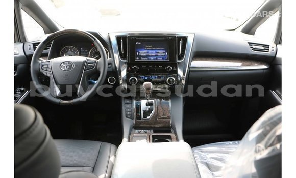 Buy Import Toyota Alphard White Car in Import - Dubai in Al Jazirah State Buy Import Toyota Alphard White Car in Import - Dubai in Al Jazirah State