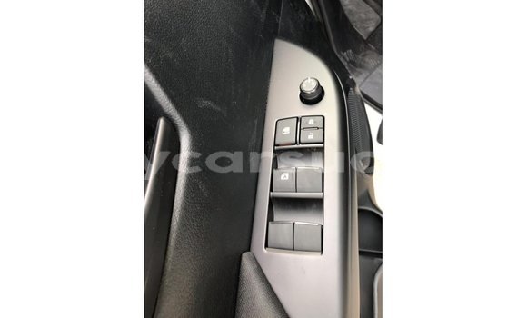 Buy Import Toyota Hilux White Car in Import - Dubai in Al Jazirah State Buy Import Toyota Hilux White Car in Import - Dubai in Al Jazirah State