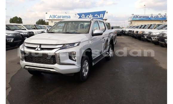 Buy Import Mitsubishi L200 White Car in Import - Dubai in Al Jazirah State Buy Import Mitsubishi L200 White Car in Import - Dubai in Al Jazirah State