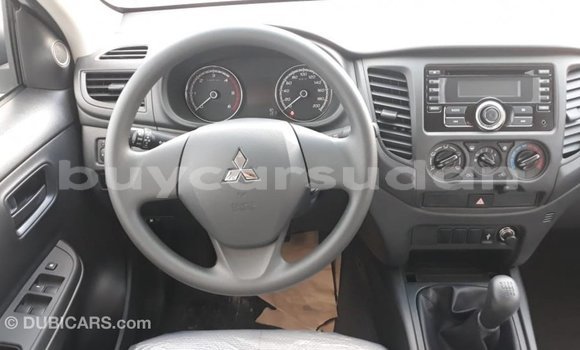 Buy Import Mitsubishi L200 White Car in Import - Dubai in Al Jazirah State Buy Import Mitsubishi L200 White Car in Import - Dubai in Al Jazirah State
