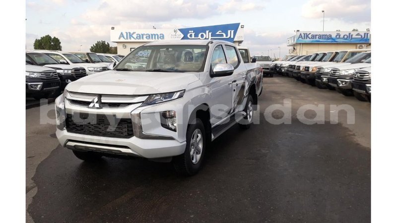 Big with watermark mitsubishi l200 al jazirah state import dubai 2238