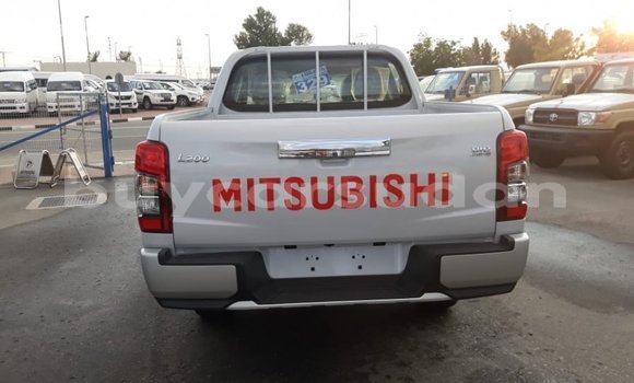 Buy Import Mitsubishi L200 White Car in Import - Dubai in Al Jazirah State Buy Import Mitsubishi L200 White Car in Import - Dubai in Al Jazirah State