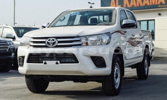 Buy Import Toyota Hilux White Car in Import - Dubai in Al Jazirah State Buy Import Toyota Hilux White Car in Import - Dubai in Al Jazirah State