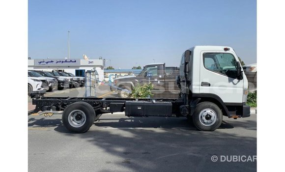 Acheter Import Voiture Mitsubishi i Blanc à Import - Dubai, État d'Al Jazirah Acheter Import Voiture Mitsubishi i Blanc à Import - Dubai, État d'Al Jazirah