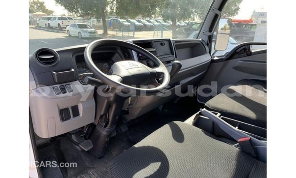 Acheter Import Voiture Mitsubishi i Blanc à Import - Dubai, État d'Al Jazirah Acheter Import Voiture Mitsubishi i Blanc à Import - Dubai, État d'Al Jazirah