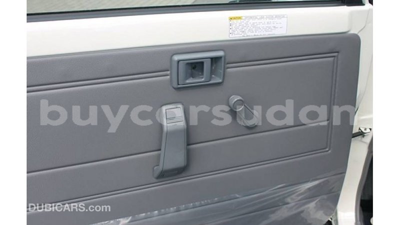 Big with watermark toyota land cruiser al jazirah state import dubai 2250