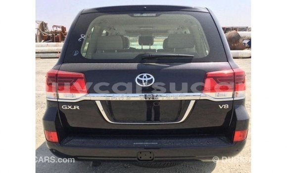 Acheter Import Voiture Toyota Land Cruiser Noir à Import - Dubai, État d'Al Jazirah Acheter Import Voiture Toyota Land Cruiser Noir à Import - Dubai, État d'Al Jazirah