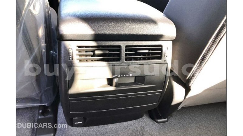 Big with watermark toyota land cruiser al jazirah state import dubai 2268