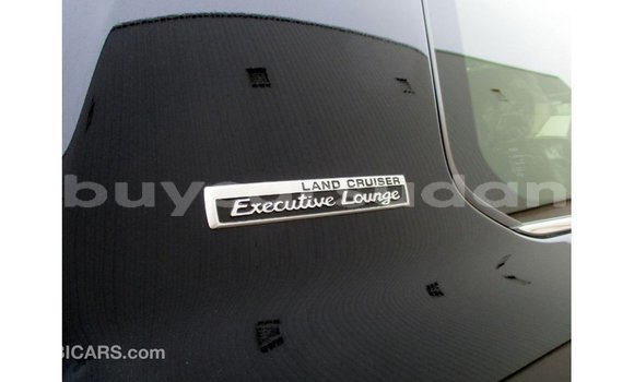 Acheter Import Voiture Toyota Land Cruiser Noir à Import - Dubai, État d'Al Jazirah Acheter Import Voiture Toyota Land Cruiser Noir à Import - Dubai, État d'Al Jazirah