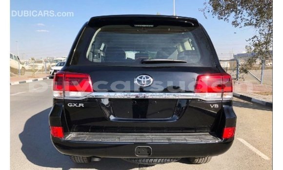 Acheter Import Voiture Toyota Land Cruiser Noir à Import - Dubai, État d'Al Jazirah Acheter Import Voiture Toyota Land Cruiser Noir à Import - Dubai, État d'Al Jazirah