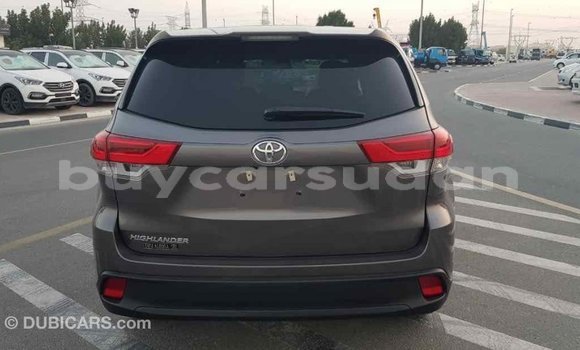 Buy Import Toyota Highlander Other Car in Import - Dubai in Al Jazirah State Buy Import Toyota Highlander Other Car in Import - Dubai in Al Jazirah State