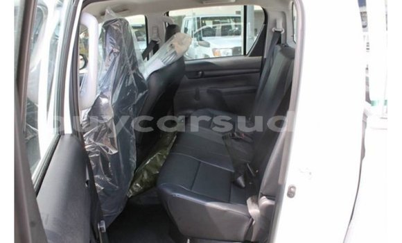 Buy Import Toyota Hilux White Car in Import - Dubai in Al Jazirah State Buy Import Toyota Hilux White Car in Import - Dubai in Al Jazirah State