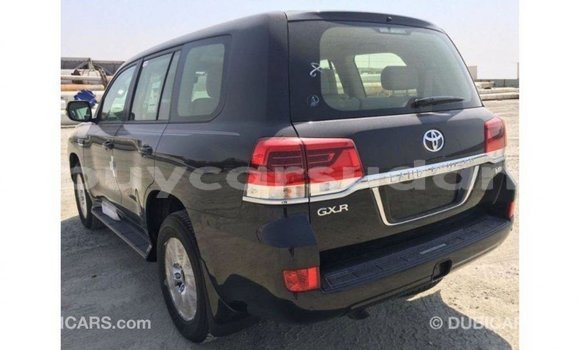 Acheter Import Voiture Toyota Land Cruiser Noir à Import - Dubai, État d'Al Jazirah Acheter Import Voiture Toyota Land Cruiser Noir à Import - Dubai, État d'Al Jazirah