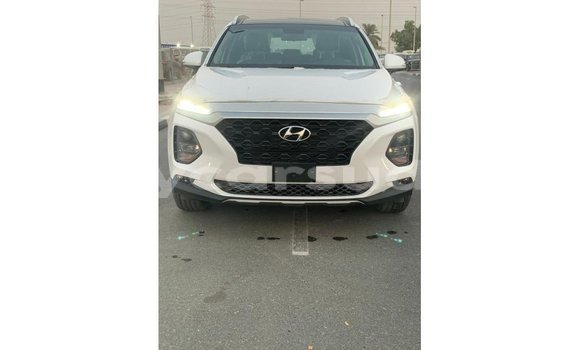 Acheter Import Voiture Hyundai Santa Fe Blanc à Import - Dubai, État d'Al Jazirah Acheter Import Voiture Hyundai Santa Fe Blanc à Import - Dubai, État d'Al Jazirah