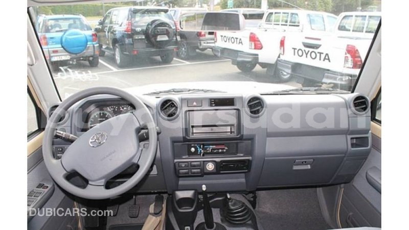 Big with watermark toyota land cruiser al jazirah state import dubai 2299