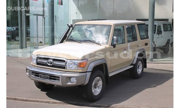 Acheter Import Voiture Toyota Land Cruiser Beige à Import - Dubai, État d'Al Jazirah Acheter Import Voiture Toyota Land Cruiser Beige à Import - Dubai, État d'Al Jazirah