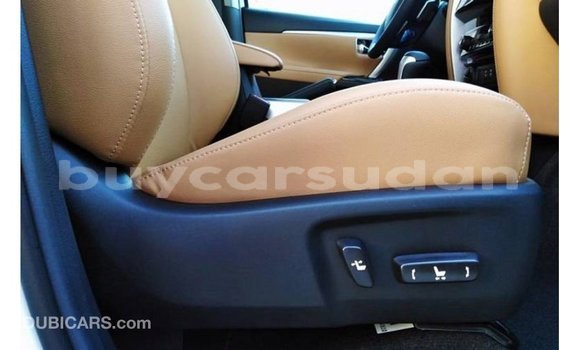 Acheter Import Voiture Toyota Fortuner Blanc à Import - Dubai, État d'Al Jazirah Acheter Import Voiture Toyota Fortuner Blanc à Import - Dubai, État d'Al Jazirah