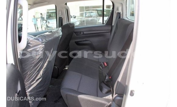 Buy Import Toyota Hilux White Car in Import - Dubai in Al Jazirah State Buy Import Toyota Hilux White Car in Import - Dubai in Al Jazirah State