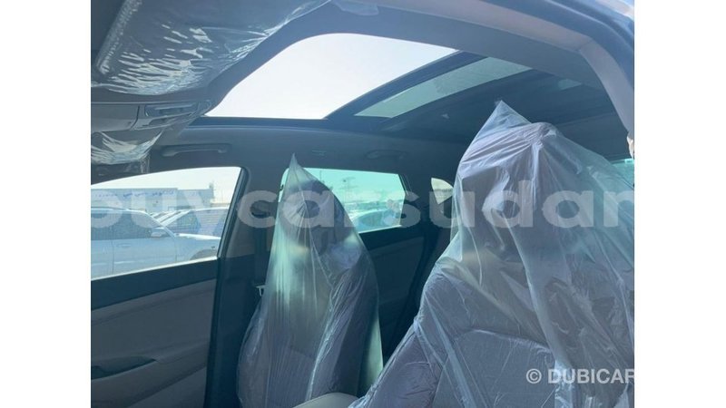 Big with watermark hyundai tucson al jazirah state import dubai 2317