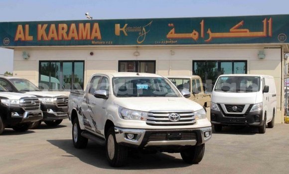 Buy Import Toyota Hilux White Car in Import - Dubai in Al Jazirah State Buy Import Toyota Hilux White Car in Import - Dubai in Al Jazirah State