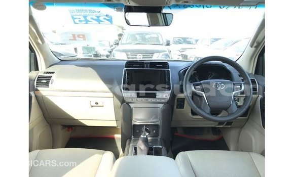 Buy Import Toyota Prado White Car in Import - Dubai in Al Jazirah State Buy Import Toyota Prado White Car in Import - Dubai in Al Jazirah State