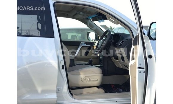Buy Import Toyota Prado White Car in Import - Dubai in Al Jazirah State Buy Import Toyota Prado White Car in Import - Dubai in Al Jazirah State