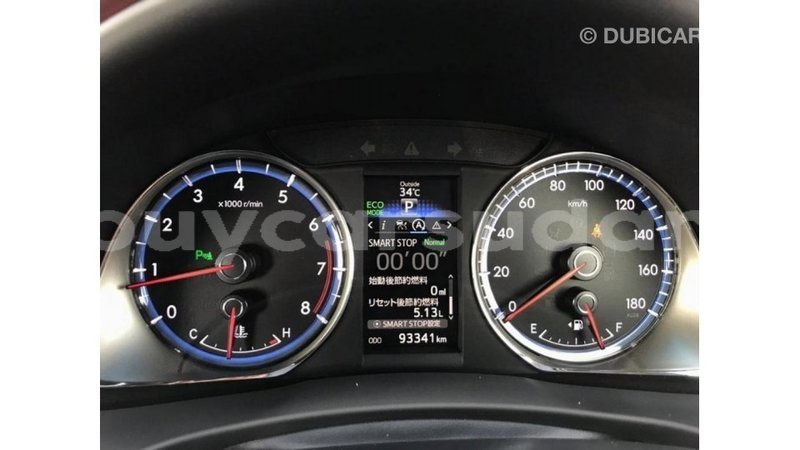 Big with watermark toyota harrier al jazirah state import dubai 2334