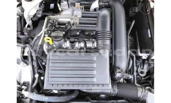 Buy Import Volkswagen Golf White Car in Import - Dubai in Al Jazirah State Buy Import Volkswagen Golf White Car in Import - Dubai in Al Jazirah State