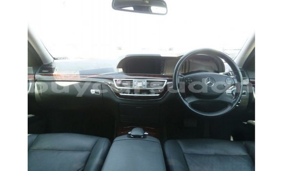 Buy Import Mercedes-Benz 190 White Car in Import - Dubai in Al Jazirah State Buy Import Mercedes-Benz 190 White Car in Import - Dubai in Al Jazirah State