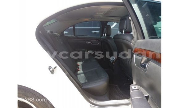 Buy Import Mercedes-Benz 190 White Car in Import - Dubai in Al Jazirah State Buy Import Mercedes-Benz 190 White Car in Import - Dubai in Al Jazirah State