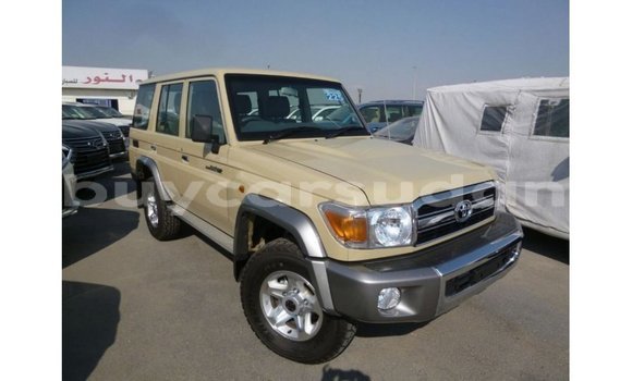Buy Import Toyota Land Cruiser Beige Car in Import - Dubai in Al Jazirah State Buy Import Toyota Land Cruiser Beige Car in Import - Dubai in Al Jazirah State